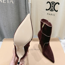 高版本出厂 Gianvito Rossi/吉安维托·罗西 F025 2026ss秋冬新款性感尖头高跟短靴 Gianv 高版本出厂 Gianvito Rossi/吉安维托·罗西 F025 2026ss秋冬新款性感尖头高跟短靴 Gianv