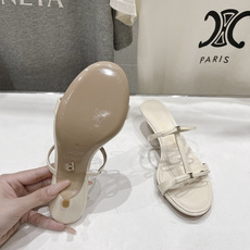 高版本出厂 FERRAGAMO/菲拉格慕F065 26ss夏季新款简约风高跟拖鞋 菲拉格慕今期高频曝光的高跟拖鞋! 高版本出厂 FERRAGAMO/菲拉格慕F065 26ss夏季新款简约风高跟拖鞋 菲拉格慕今期高频曝光的高跟拖鞋!