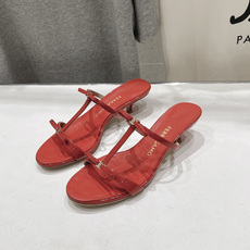 高版本出厂 FERRAGAMO/菲拉格慕F065 26ss夏季新款简约风高跟拖鞋 菲拉格慕今期高频曝光的高跟拖鞋! 高版本出厂 FERRAGAMO/菲拉格慕F065 26ss夏季新款简约风高跟拖鞋 菲拉格慕今期高频曝光的高跟拖鞋!