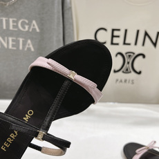 高版本出厂 FERRAGAMO/菲拉格慕F065 26ss夏季新款简约风高跟拖鞋 菲拉格慕今期高频曝光的高跟拖鞋! 高版本出厂 FERRAGAMO/菲拉格慕F065 26ss夏季新款简约风高跟拖鞋 菲拉格慕今期高频曝光的高跟拖鞋!
