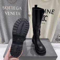 高版本出厂 男码+30 BALENCIAG*巴黎世家F046 2026ss秋冬新款情侣款搭扣长靴机车靴马丁靴 采用 高版本出厂 男码+30 BALENCIAG*巴黎世家F046 2026ss秋冬新款情侣款搭扣长靴机车靴马丁靴 采用