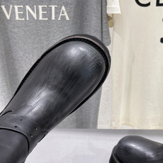 高版本出厂 男码+30 BALENCIAG*巴黎世家F046 2026ss秋冬新款情侣款搭扣长靴机车靴马丁靴 采用 高版本出厂 男码+30 BALENCIAG*巴黎世家F046 2026ss秋冬新款情侣款搭扣长靴机车靴马丁靴 采用