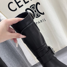 高版本出厂 男码+30 BALENCIAG*巴黎世家F046 2026ss秋冬新款情侣款搭扣中筒机车靴马丁靴 采用 高版本出厂 男码+30 BALENCIAG*巴黎世家F046 2026ss秋冬新款情侣款搭扣中筒机车靴马丁靴 采用