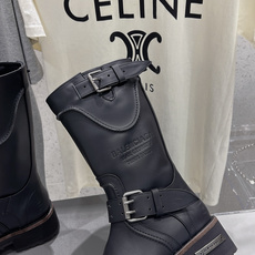 高版本出厂 男码+30 BALENCIAG*巴黎世家F046 2026ss秋冬新款情侣款搭扣中筒机车靴马丁靴 采用 高版本出厂 男码+30 BALENCIAG*巴黎世家F046 2026ss秋冬新款情侣款搭扣中筒机车靴马丁靴 采用
