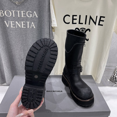 高版本出厂 男码+30 BALENCIAG*巴黎世家F046 2026ss秋冬新款情侣款搭扣中筒机车靴马丁靴 采用 高版本出厂 男码+30 BALENCIAG*巴黎世家F046 2026ss秋冬新款情侣款搭扣中筒机车靴马丁靴 采用