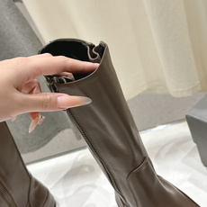高版本出厂 BALENCIAG*巴黎世家F046 2026ss秋冬新款中筒靴机车靴马丁靴 采用原版同步柔头层小牛皮 高版本出厂 BALENCIAG*巴黎世家F046 2026ss秋冬新款中筒靴机车靴马丁靴 采用原版同步柔头层小牛皮