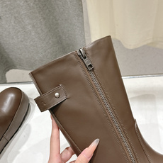 高版本出厂 BALENCIAG*巴黎世家F046 2026ss秋冬新款中筒靴机车靴马丁靴 采用原版同步柔头层小牛皮 高版本出厂 BALENCIAG*巴黎世家F046 2026ss秋冬新款中筒靴机车靴马丁靴 采用原版同步柔头层小牛皮