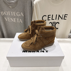 高版本出厂 Isabel Marant/伊莎贝尔2026ss春夏新款内增高拼色高帮休闲鞋小短靴 超级有高级感上脚超好 高版本出厂 Isabel Marant/伊莎贝尔2026ss春夏新款内增高拼色高帮休闲鞋小短靴 超级有高级感上脚超好