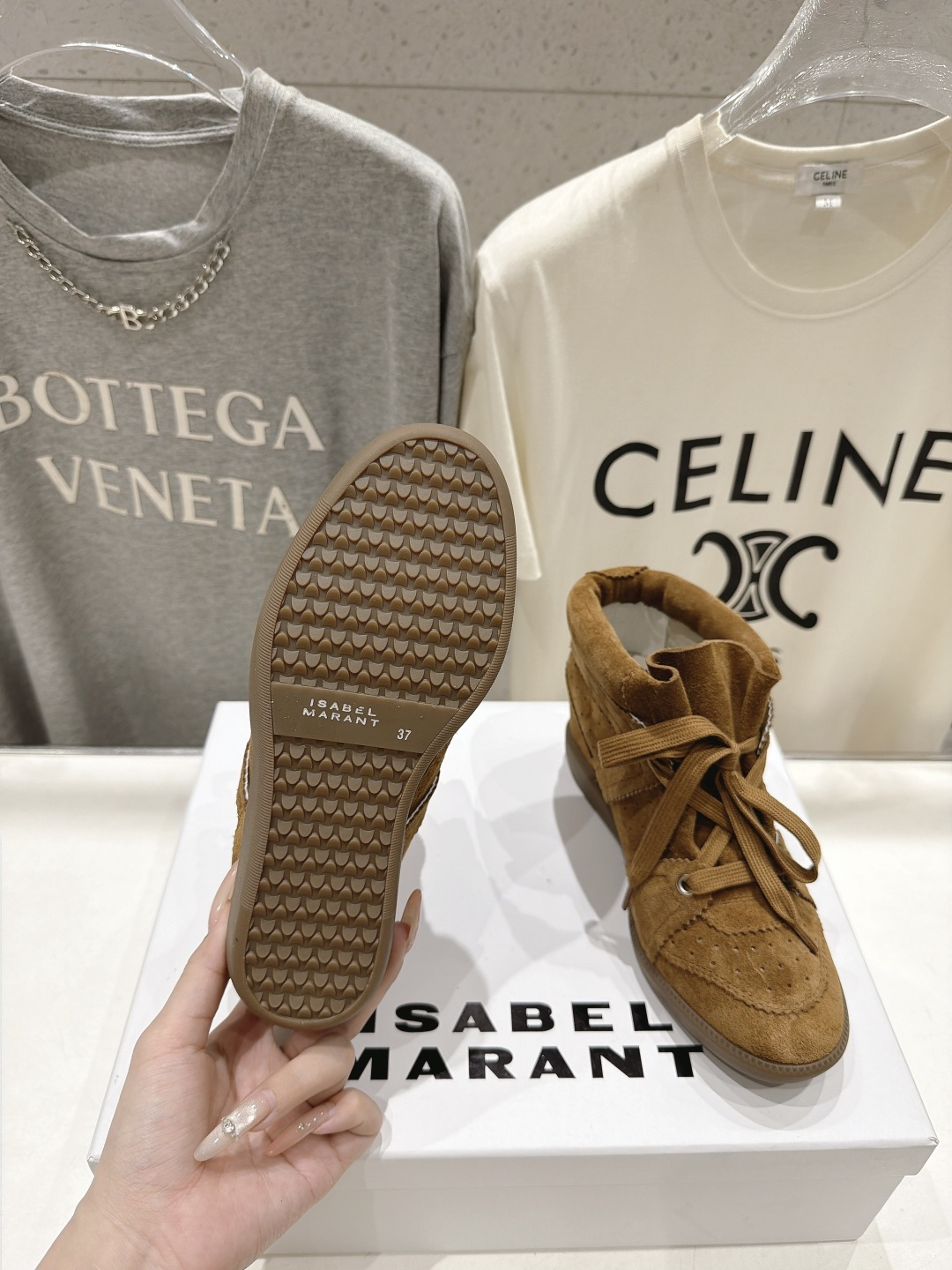 高版本出厂 Isabel Marant/伊莎贝尔2026ss春夏新款内增高拼色高帮休闲鞋小短靴 超级有高级感上脚超好 高版本出厂 Isabel Marant/伊莎贝尔2026ss春夏新款内增高拼色高帮休闲鞋小短靴 超级有高级感上脚超好