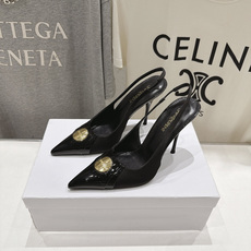 高版本出厂 「SAINT LAURENT*」圣罗兰ysl F030 2026ss全新走秀新款尖头后空高跟鞋凉鞋 唯有Y 高版本出厂 「SAINT LAURENT*」圣罗兰ysl F030 2026ss全新走秀新款尖头后空高跟鞋凉鞋 唯有Y