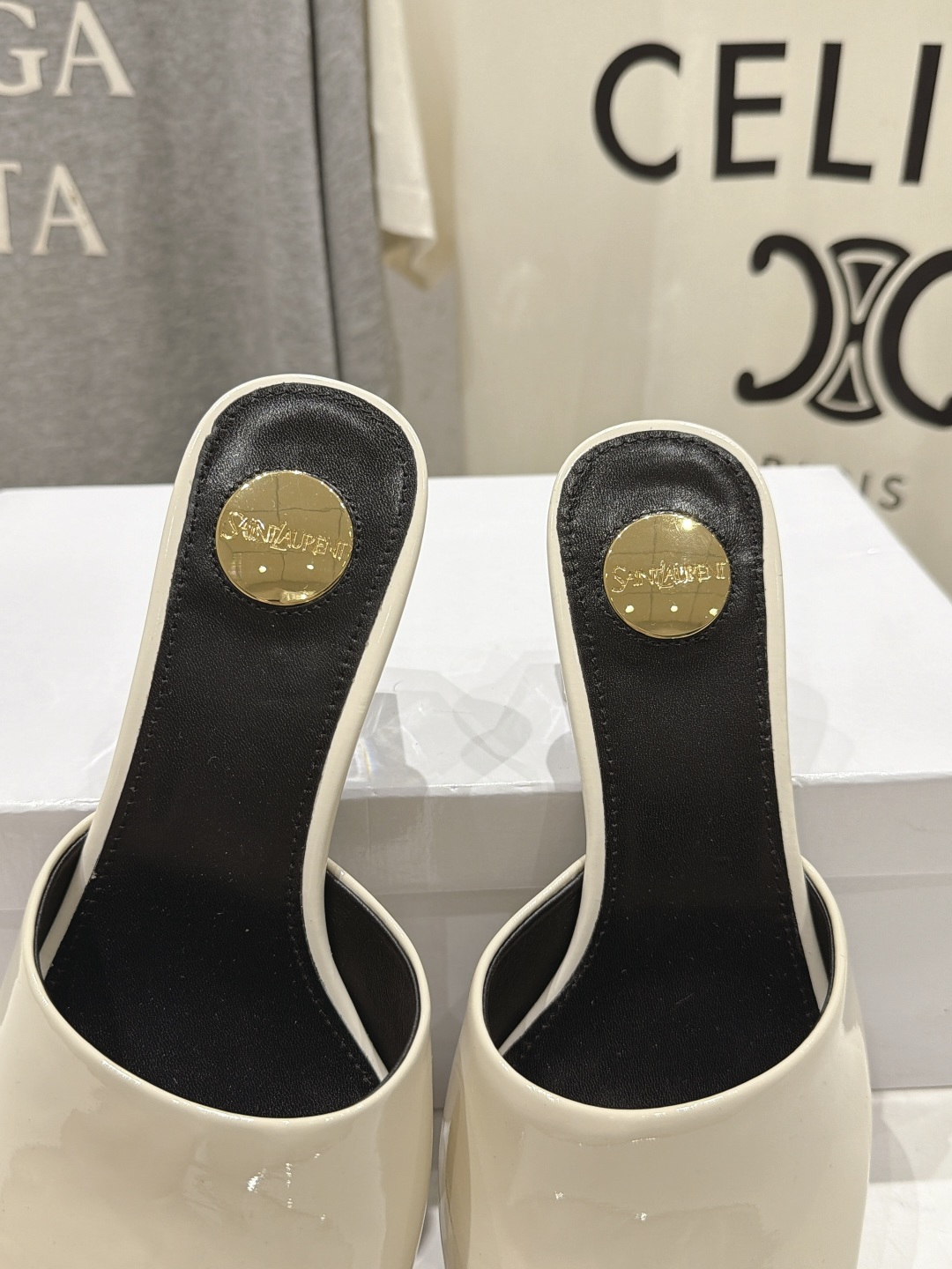 高版本出厂 「SAINT LAURENT*」F030 圣罗兰26ss夏季新款ysl 圣罗兰高跟夹脚人字拖鞋~ 唯有 高版本出厂 「SAINT LAURENT*」F030 圣罗兰26ss夏季新款ysl 圣罗兰高跟夹脚人字拖鞋~ 唯有