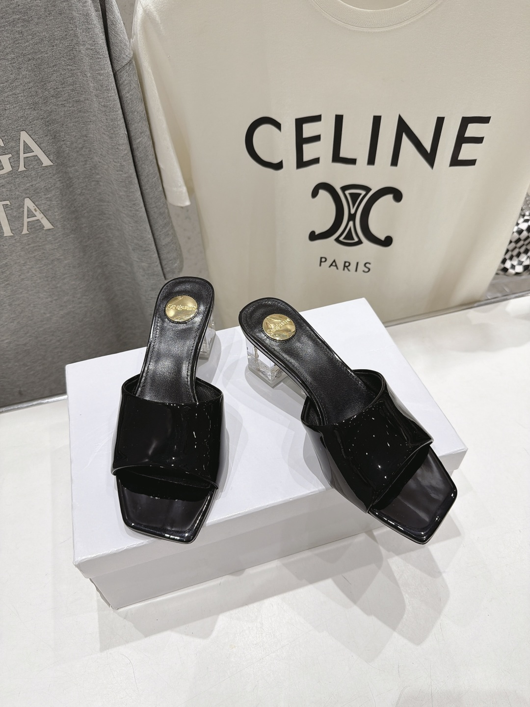 高版本出厂 「SAINT LAURENT*」F030 圣罗兰26ss夏季新款ysl 圣罗兰高跟夹脚人字拖鞋~ 唯有 高版本出厂 「SAINT LAURENT*」F030 圣罗兰26ss夏季新款ysl 圣罗兰高跟夹脚人字拖鞋~ 唯有
