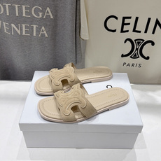 高版本出厂 Celine*塞琳F037 2026ss思琳夏季新款凯旋门Logo平底拖鞋 高级感十足 网红ins种草神 高版本出厂 Celine*塞琳F037 2026ss思琳夏季新款凯旋门Logo平底拖鞋 高级感十足 网红ins种草神