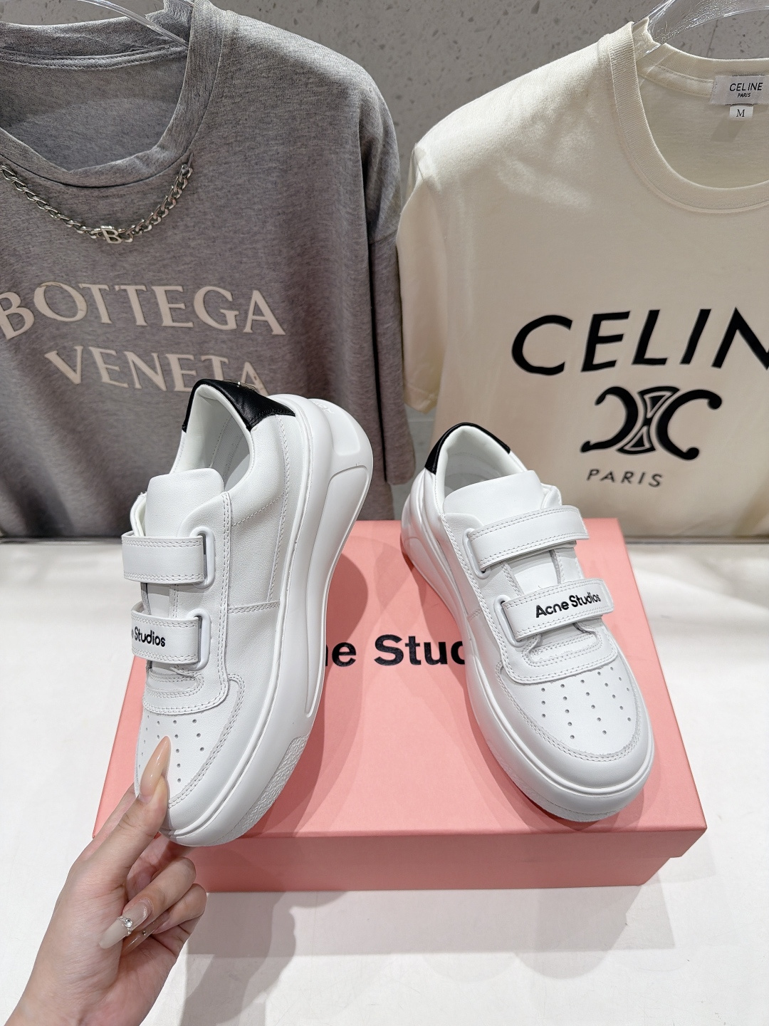 高版本出厂 Acne studios F051最新爆款魔术贴厚底小白鞋 市场高版本 原版购入开发 做货 此款魔术贴运 高版本出厂 Acne studios F051最新爆款魔术贴厚底小白鞋 市场高版本 原版购入开发 做货 此款魔术贴运