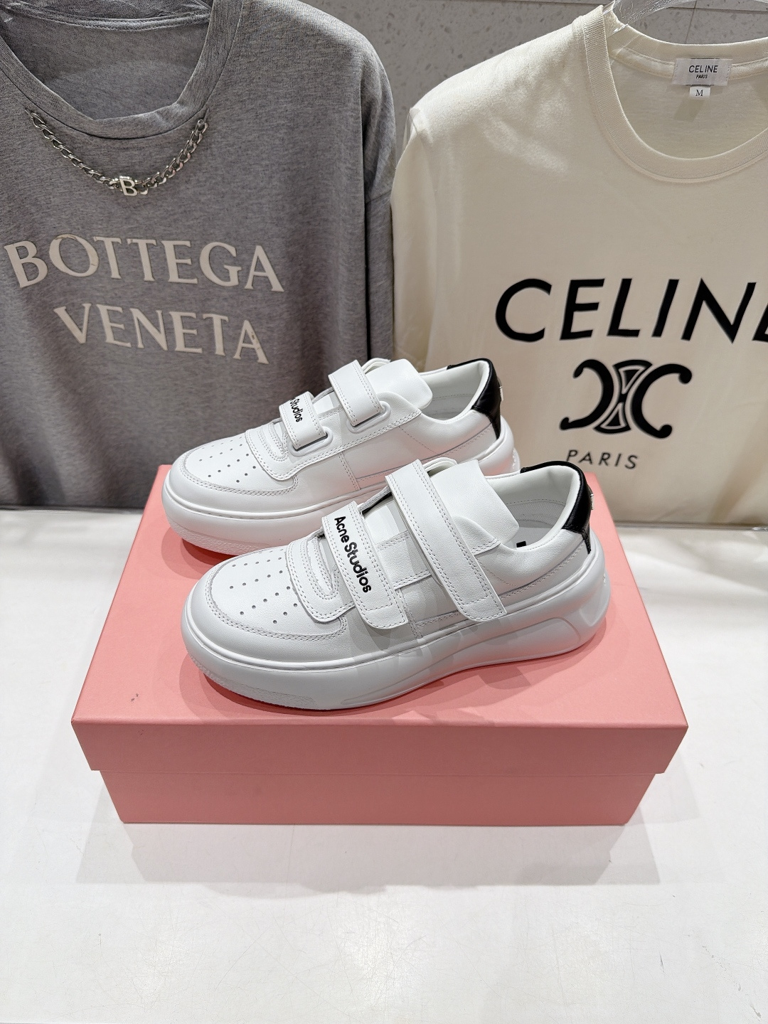 高版本出厂 Acne studios F051最新爆款魔术贴厚底小白鞋 市场高版本 原版购入开发 做货 此款魔术贴运 高版本出厂 Acne studios F051最新爆款魔术贴厚底小白鞋 市场高版本 原版购入开发 做货 此款魔术贴运