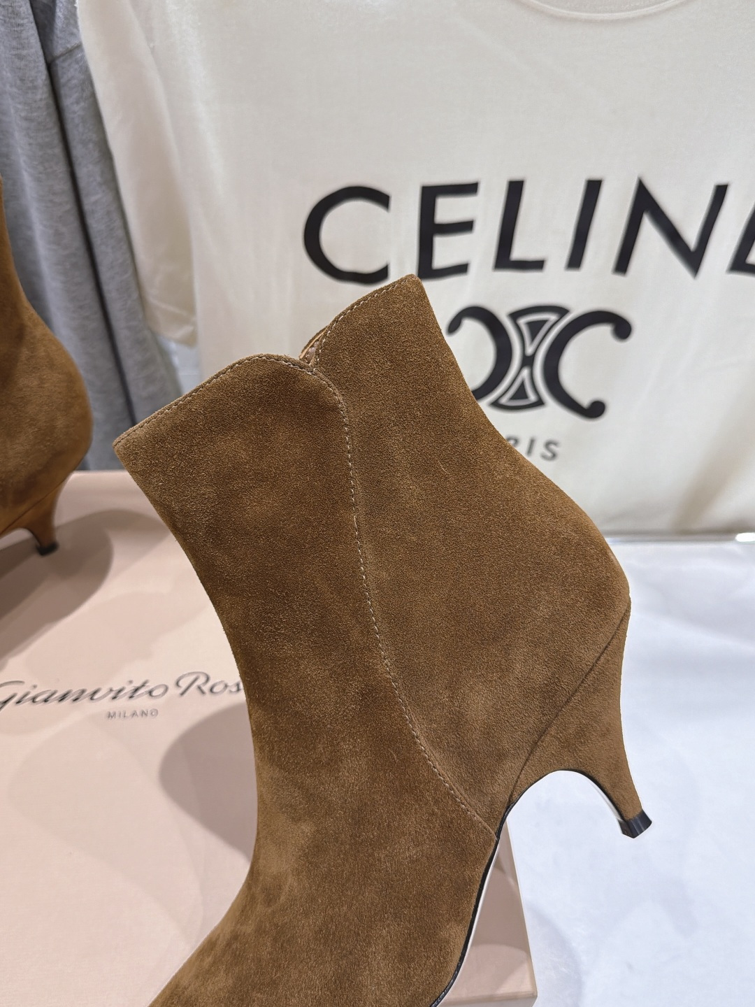 高版本出厂 Gianvito Rossi/吉安维托·罗西 F025 2026ss秋冬新款性感尖头高跟短靴 Gianv 高版本出厂 Gianvito Rossi/吉安维托·罗西 F025 2026ss秋冬新款性感尖头高跟短靴 Gianv
