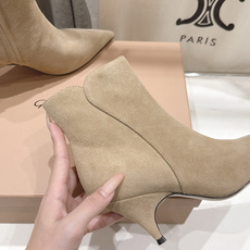 高版本出厂 Gianvito Rossi/吉安维托·罗西 F025 2026ss秋冬新款性感尖头高跟短靴 Gianv 高版本出厂 Gianvito Rossi/吉安维托·罗西 F025 2026ss秋冬新款性感尖头高跟短靴 Gianv