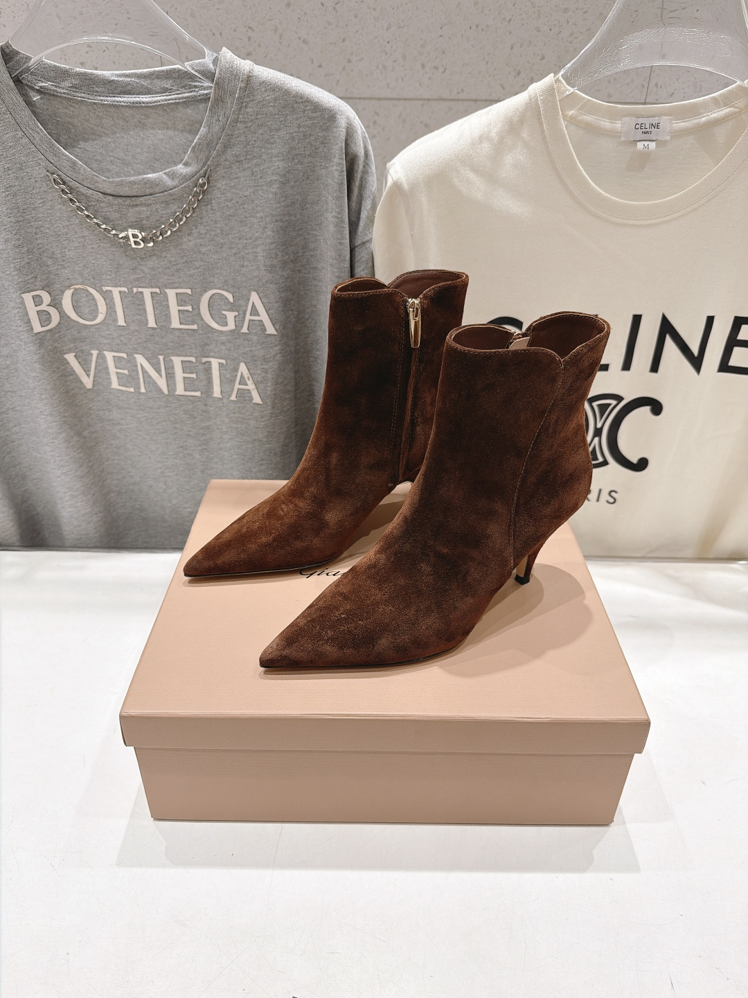 高版本出厂   Gianvito Rossi/吉安维托·罗西 F025 2026ss秋冬新款性感尖头高跟短靴 Gianv