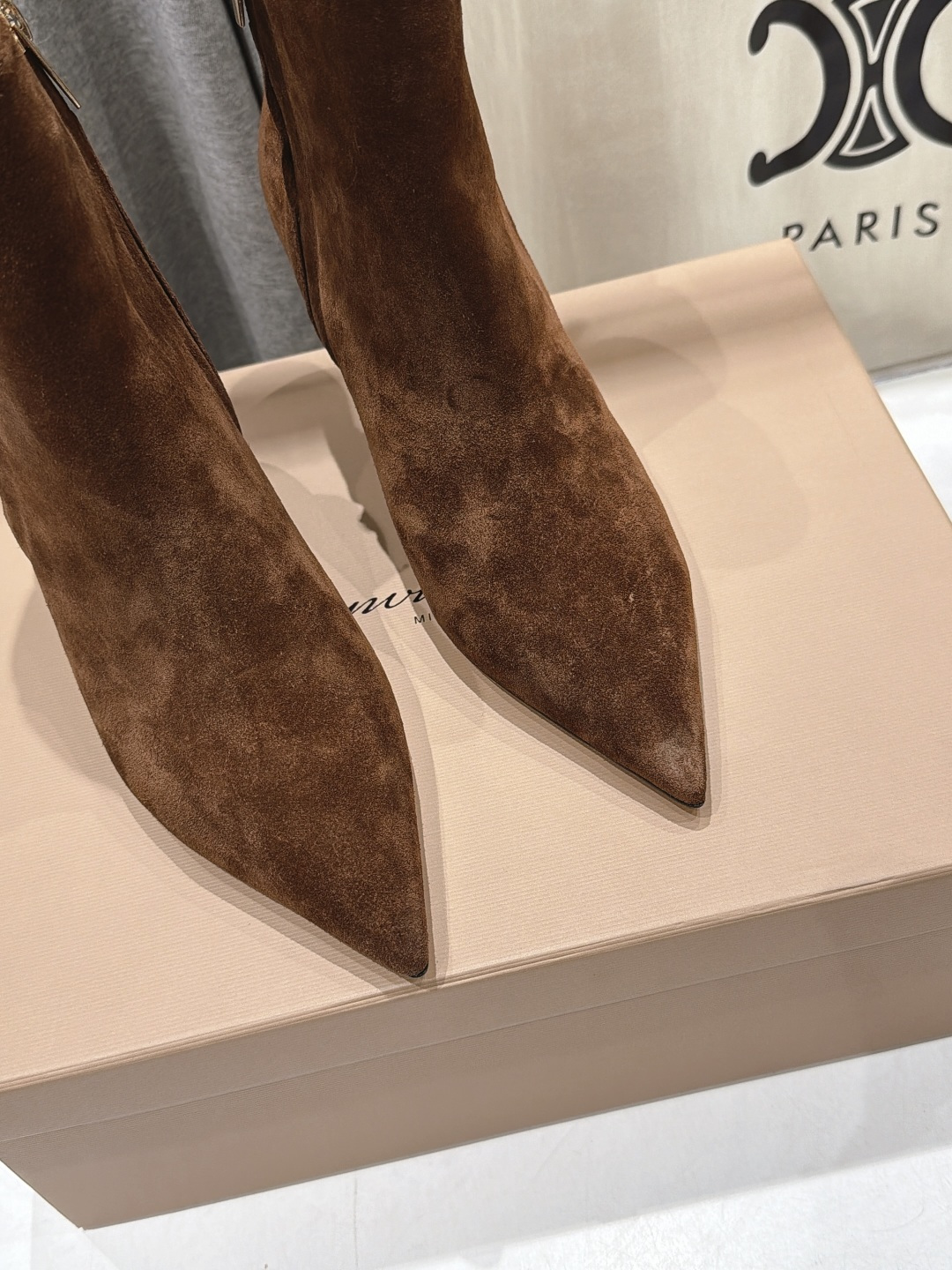 高版本出厂   Gianvito Rossi/吉安维托·罗西 F025 2026ss秋冬新款性感尖头高跟短靴 Gianv