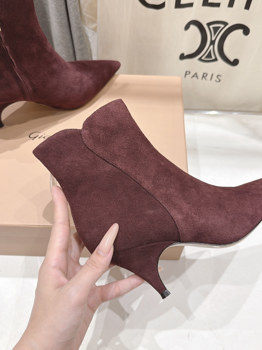 高版本出厂 Gianvito Rossi/吉安维托·罗西 F025 2026ss秋冬新款性感尖头高跟短靴 Gianv 高版本出厂 Gianvito Rossi/吉安维托·罗西 F025 2026ss秋冬新款性感尖头高跟短靴 Gianv