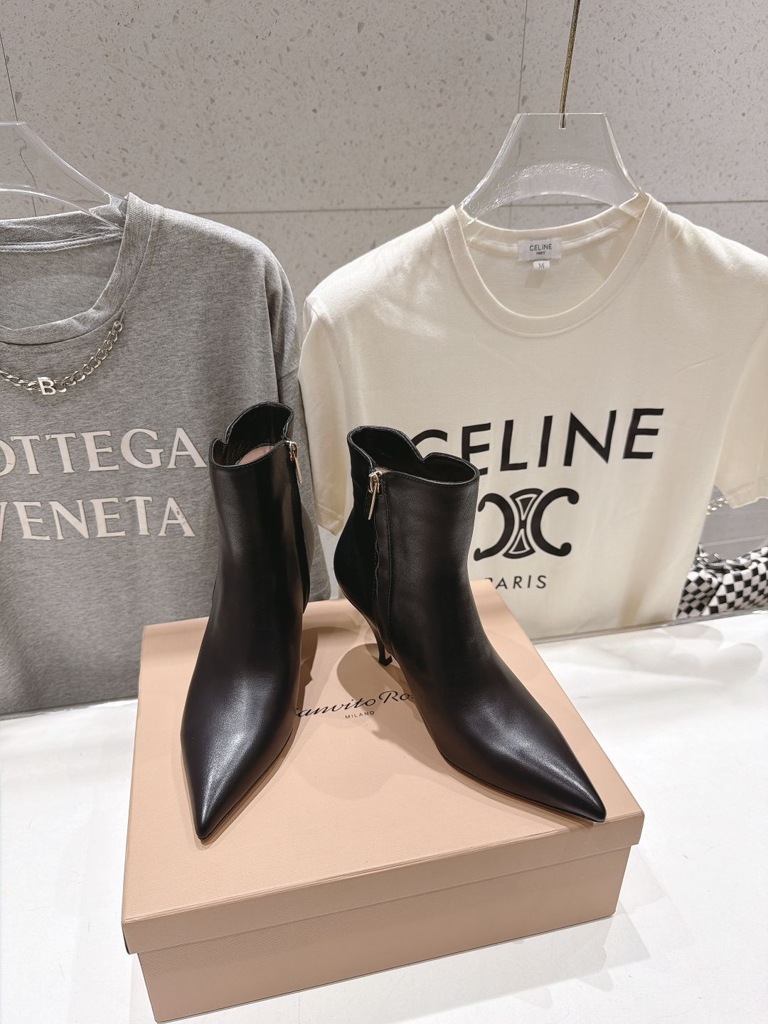 高版本出厂 Gianvito Rossi/吉安维托·罗西 F025 2026ss秋冬新款性感尖头高跟短靴 Gianv 高版本出厂 Gianvito Rossi/吉安维托·罗西 F025 2026ss秋冬新款性感尖头高跟短靴 Gianv