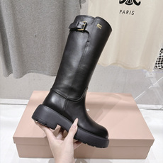高版本出厂 MiuMiu/缪缪F033 26ss秋冬走秀款西部系列·复古厚底机车靴马丁靴直筒长靴 今年最值得入手的靴 高版本出厂 MiuMiu/缪缪F033 26ss秋冬走秀款西部系列·复古厚底机车靴马丁靴直筒长靴 今年最值得入手的靴