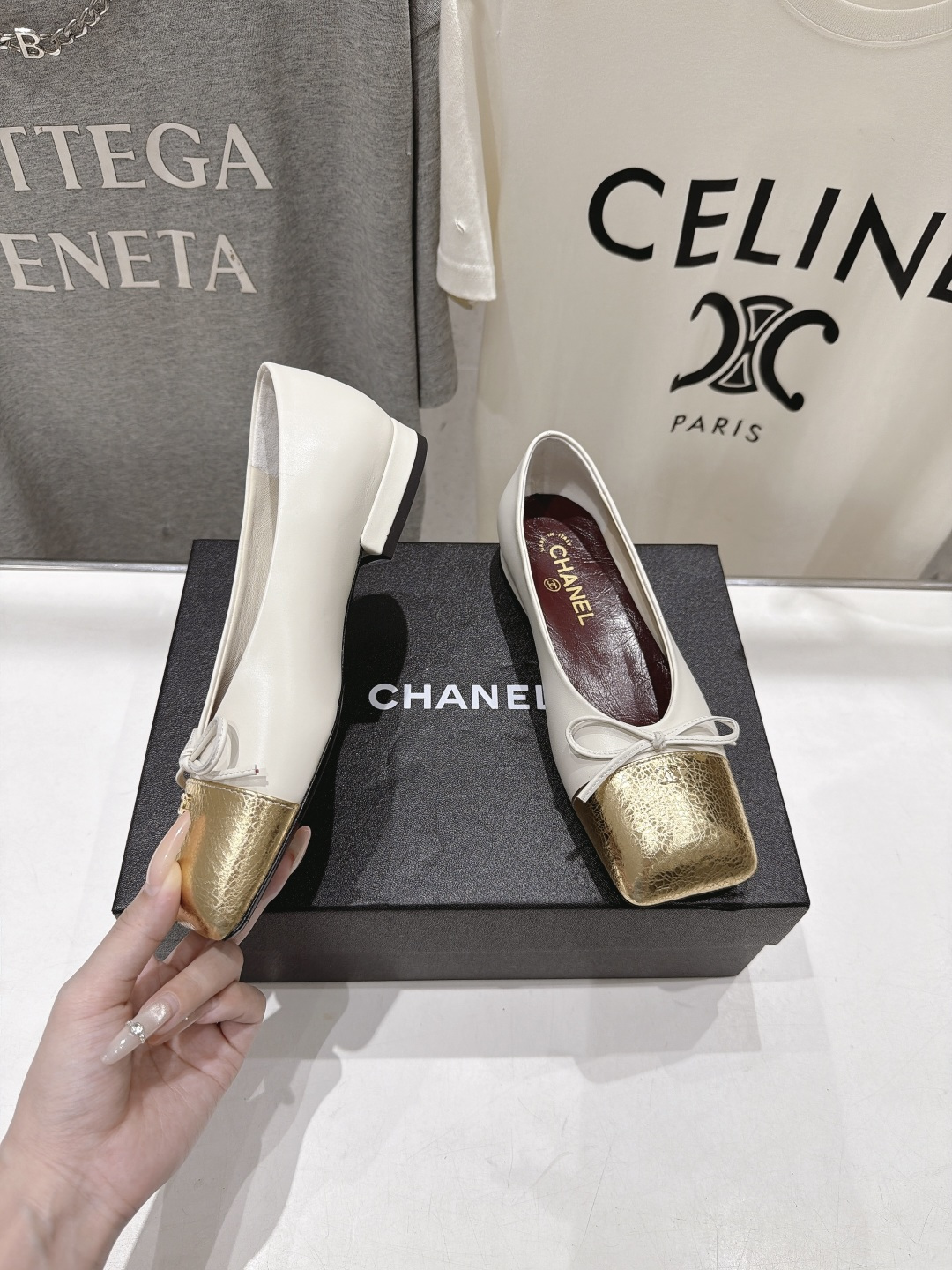 高版本出厂 CHANEL* 香奈儿F032 小香2026ss早秋新款系带方头玛丽珍平底鞋单鞋 上脚女人味十足 凸显 高版本出厂 CHANEL* 香奈儿F032 小香2026ss早秋新款系带方头玛丽珍平底鞋单鞋 上脚女人味十足 凸显