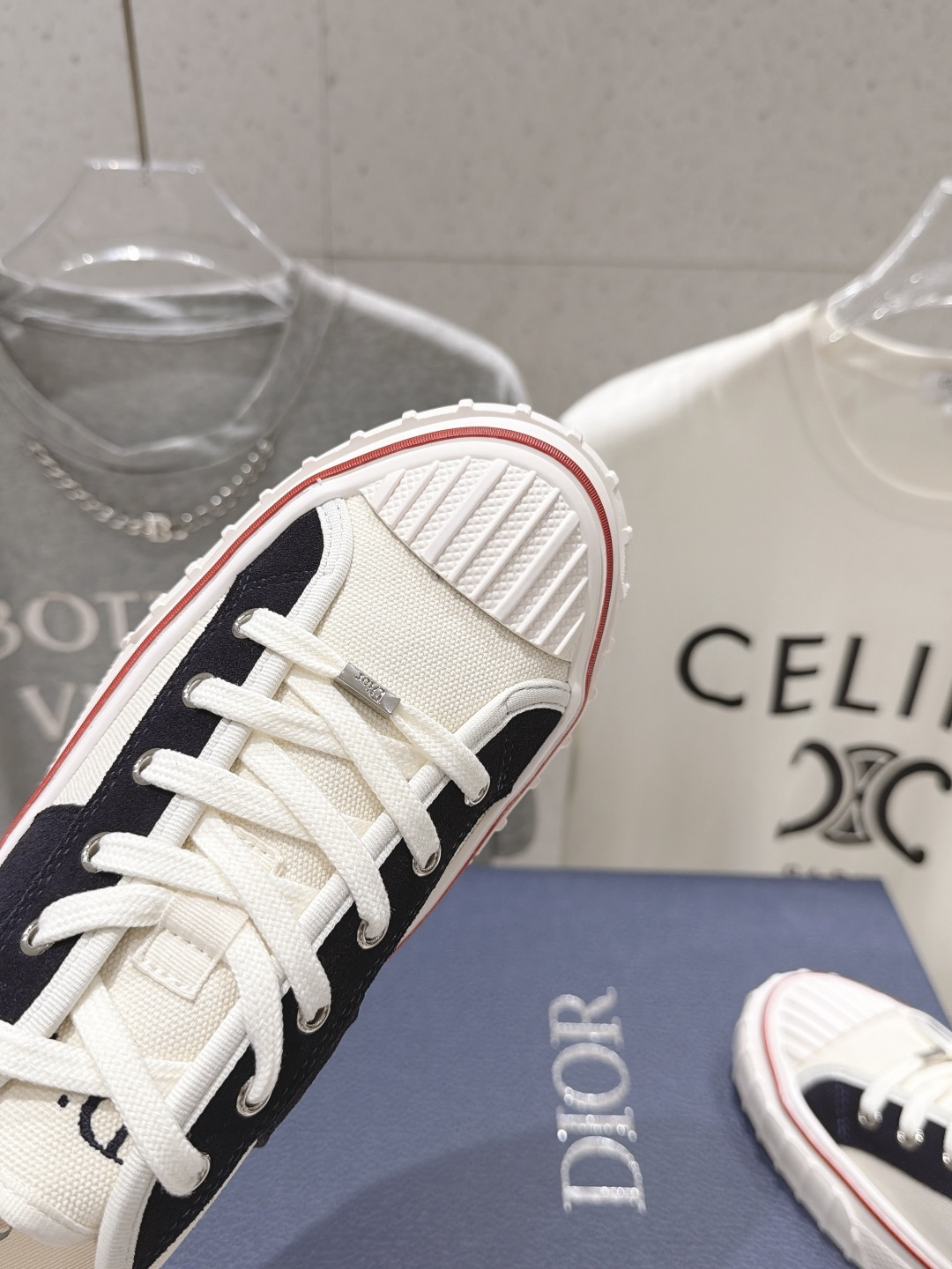 高版本出厂 Dior/迪奥F019 D家2026ss新款系带情侣款帆布鞋休闲鞋 原版购入开发 做货 这款帆布面休闲鞋 高版本出厂 Dior/迪奥F019 D家2026ss新款系带情侣款帆布鞋休闲鞋 原版购入开发 做货 这款帆布面休闲鞋