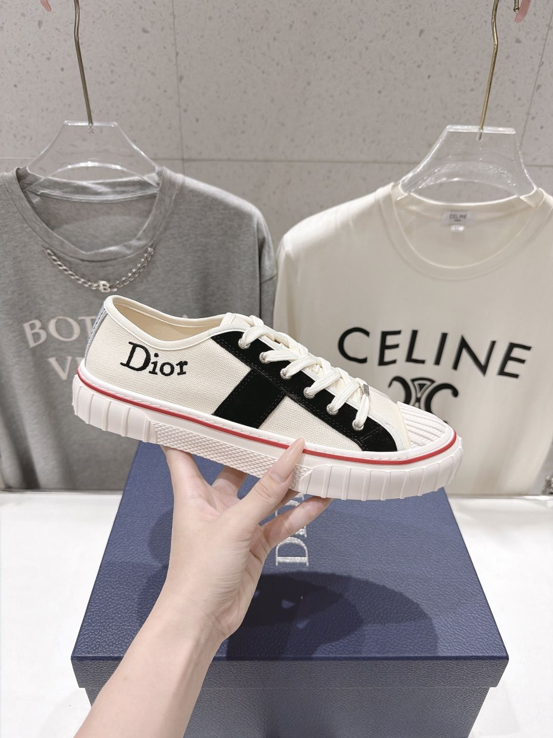 高版本出厂 Dior/迪奥F019 D家2026ss新款系带情侣款帆布鞋休闲鞋 原版购入开发 做货 这款帆布面休闲鞋 高版本出厂 Dior/迪奥F019 D家2026ss新款系带情侣款帆布鞋休闲鞋 原版购入开发 做货 这款帆布面休闲鞋
