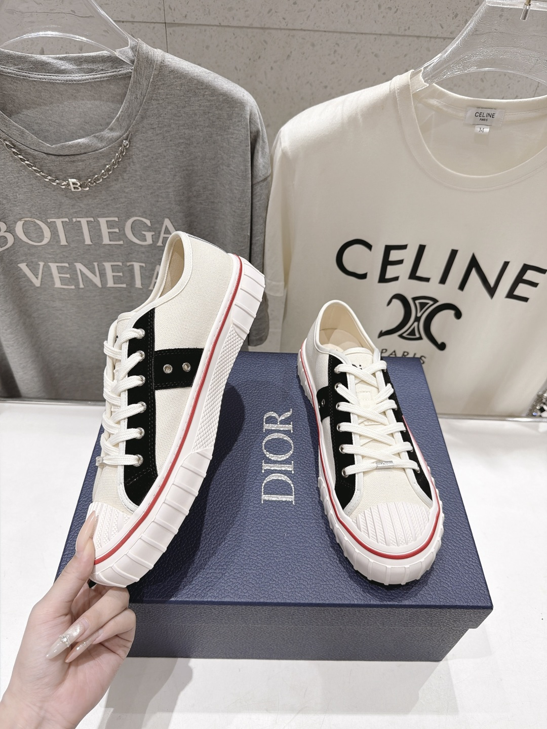 高版本出厂 Dior/迪奥F019 D家2026ss新款系带情侣款帆布鞋休闲鞋 原版购入开发 做货 这款帆布面休闲鞋 高版本出厂 Dior/迪奥F019 D家2026ss新款系带情侣款帆布鞋休闲鞋 原版购入开发 做货 这款帆布面休闲鞋