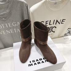 高版本出厂 Isabel Marant/伊莎贝尔2026ss秋冬新款平底搭扣短靴 超级有高级感上脚超好看·关键超级舒 高版本出厂 Isabel Marant/伊莎贝尔2026ss秋冬新款平底搭扣短靴 超级有高级感上脚超好看·关键超级舒