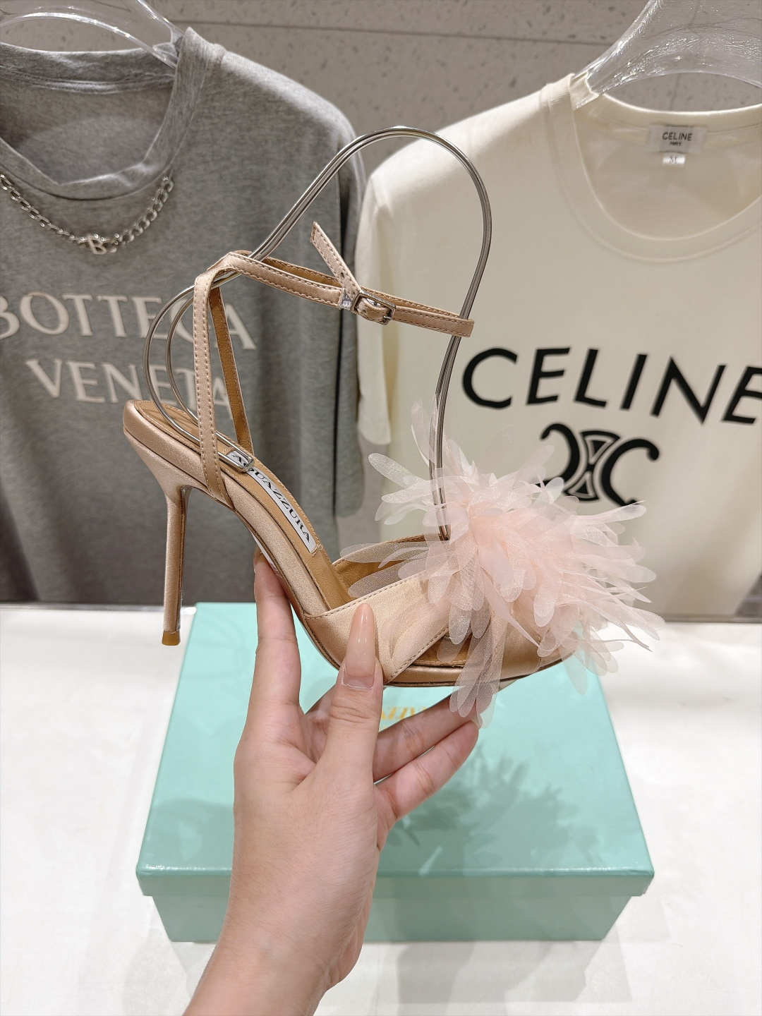 高版本出厂  「ᴀqᴜᴀᴢᴢᴜʀᴀ」AQUAZZURA/菠萝F072 2026ss夏季新款花卉高跟鞋凉鞋 _______