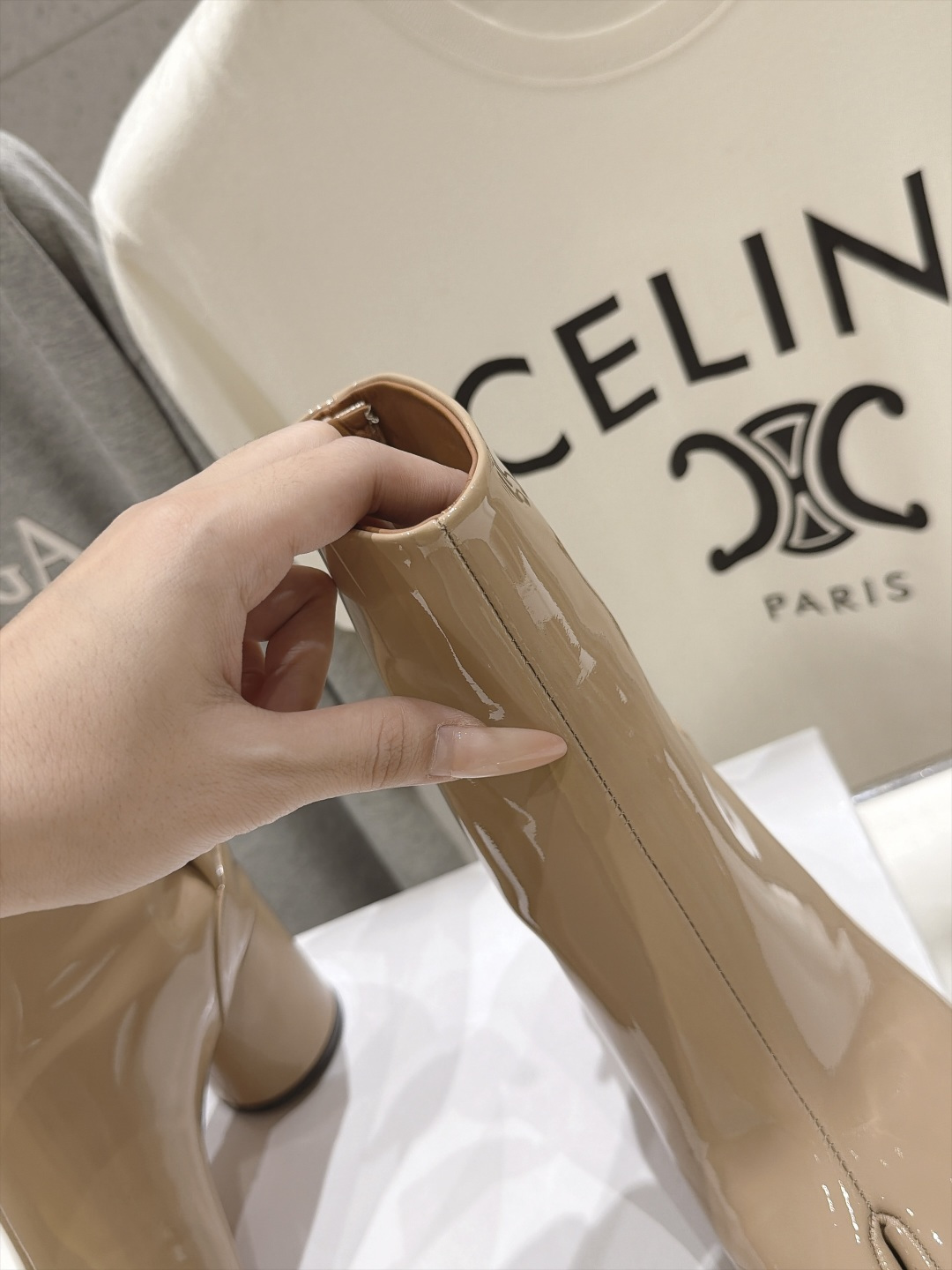 高版本出厂   Maison Margiela MM6马吉拉F020 26ss秋冬季新品分趾靴粗跟短靴 MM6这款分趾短
