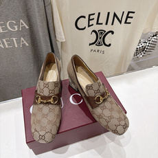 高版本出厂 Gucci 古驰F045 G家26ss新款玛丽珍马衔扣浅口乐福鞋高跟鞋~走秀款,专柜卖爆了 标志性马衔 高版本出厂 Gucci 古驰F045 G家26ss新款玛丽珍马衔扣浅口乐福鞋高跟鞋~走秀款,专柜卖爆了 标志性马衔