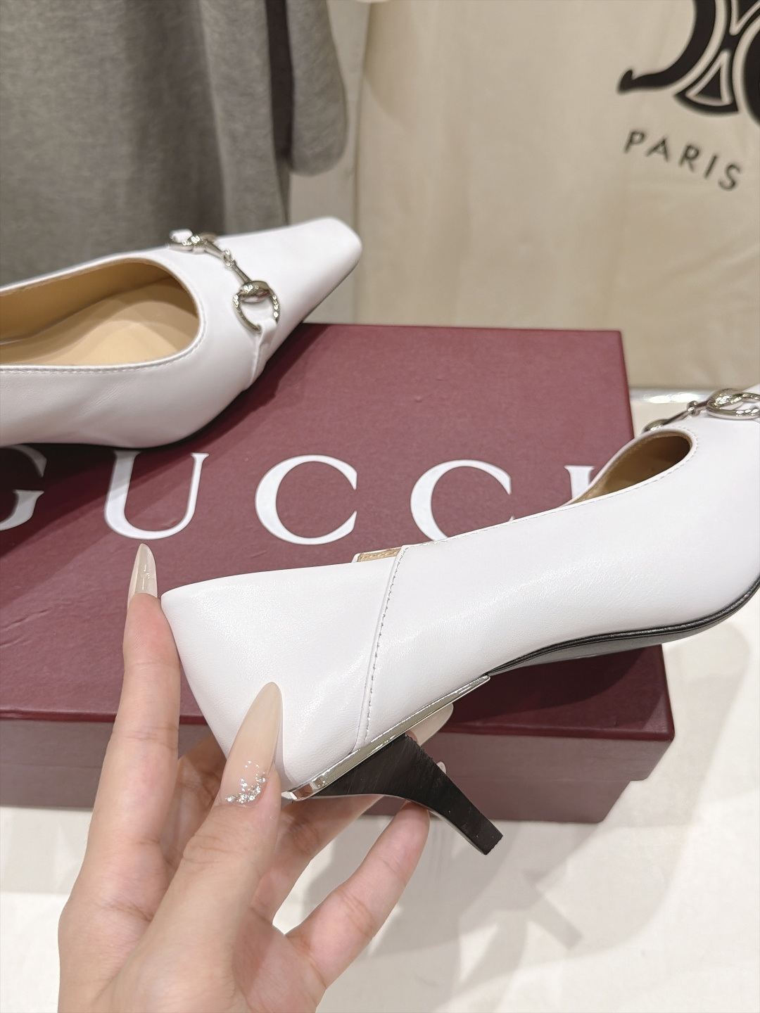高版本出厂 Gucci 古驰F045 G家26ss新款玛丽珍尖头高跟鞋时装鞋~走秀款,专柜卖爆了 标志性马衔扣配件 高版本出厂 Gucci 古驰F045 G家26ss新款玛丽珍尖头高跟鞋时装鞋~走秀款,专柜卖爆了 标志性马衔扣配件