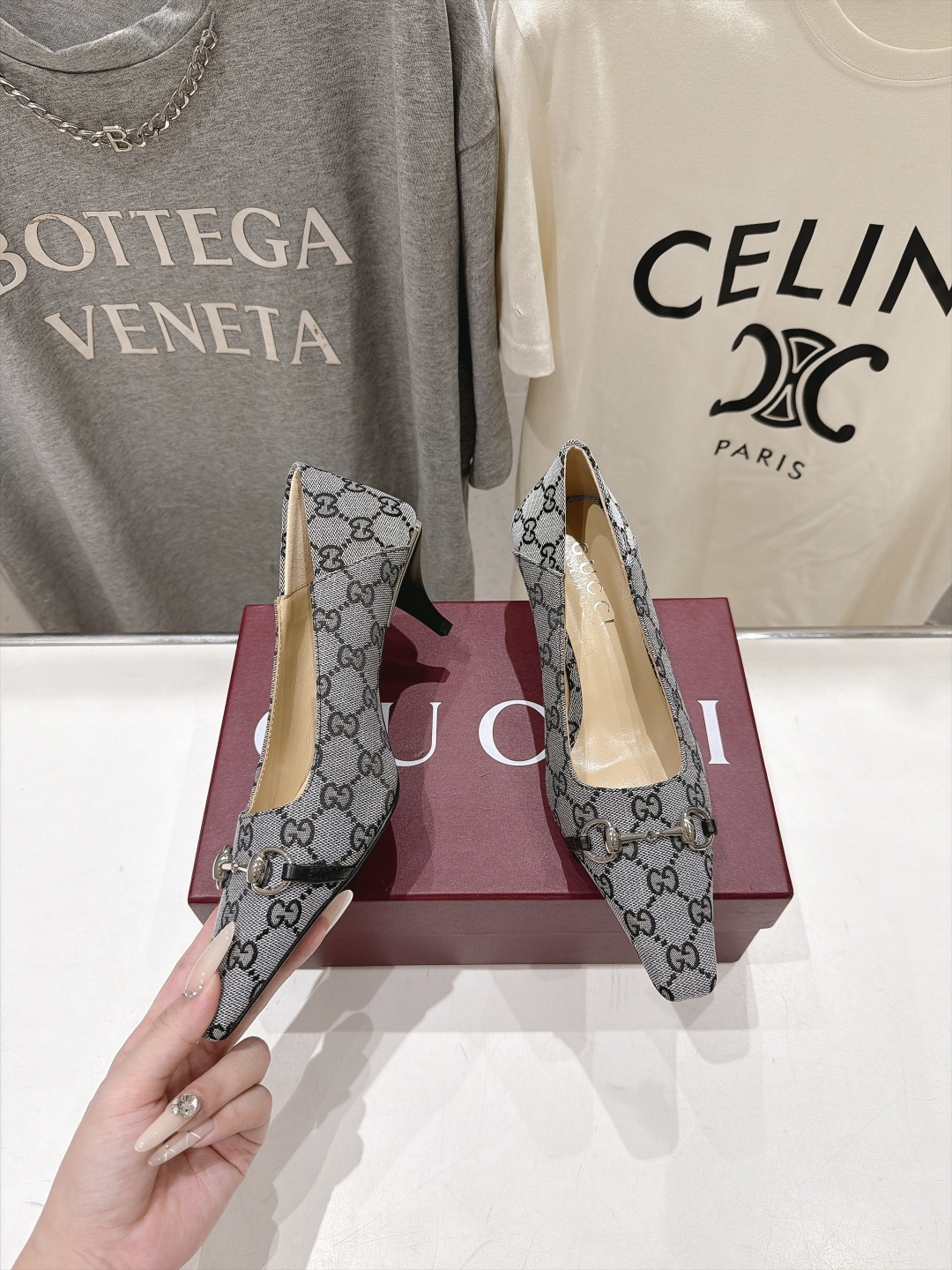 高版本出厂 Gucci 古驰F045 G家26ss新款玛丽珍尖头高跟鞋时装鞋~走秀款,专柜卖爆了 标志性马衔扣配件 高版本出厂 Gucci 古驰F045 G家26ss新款玛丽珍尖头高跟鞋时装鞋~走秀款,专柜卖爆了 标志性马衔扣配件