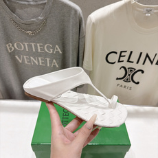 高版本出厂 Bottega Veneta/BV F065 2026ss夏季新款Parco Mule女士编织平底夹脚拖鞋 高版本出厂 Bottega Veneta/BV F065 2026ss夏季新款Parco Mule女士编织平底夹脚拖鞋