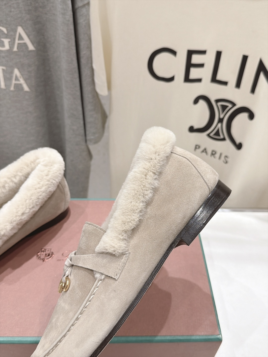 顶级出厂  升级兔毛  男码+10   Loro Piana* LP🌾诺悠翩雅‖2026ss专柜同步冬季新款毛毛鞋平底鞋