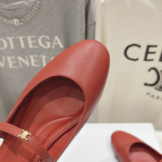 高版本出厂 CELINE*赛琳F025 2026ss思琳新款玛丽珍平底鞋乐福鞋半拖单鞋 网红爆款来袭!各大网红抢先体 高版本出厂 CELINE*赛琳F025 2026ss思琳新款玛丽珍平底鞋乐福鞋半拖单鞋 网红爆款来袭!各大网红抢先体