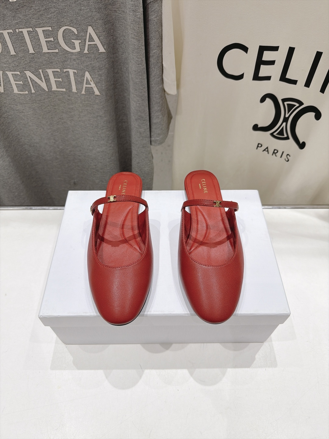 高版本出厂 CELINE*赛琳F025 2026ss思琳新款玛丽珍平底鞋乐福鞋半拖单鞋 网红爆款来袭!各大网红抢先体 高版本出厂 CELINE*赛琳F025 2026ss思琳新款玛丽珍平底鞋乐福鞋半拖单鞋 网红爆款来袭!各大网红抢先体