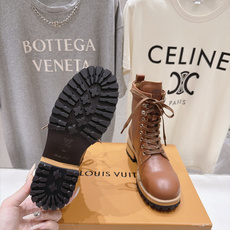高版本出厂 LOUIS VUITTON F054 26ss LV驴牌新款系带情侣英伦风帅气马丁靴短靴 楦型百搭瘦脚 高版本出厂 LOUIS VUITTON F054 26ss LV驴牌新款系带情侣英伦风帅气马丁靴短靴 楦型百搭瘦脚