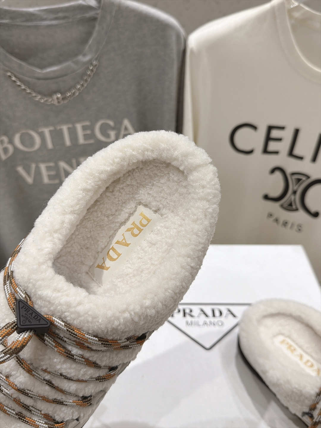 Prada Slides