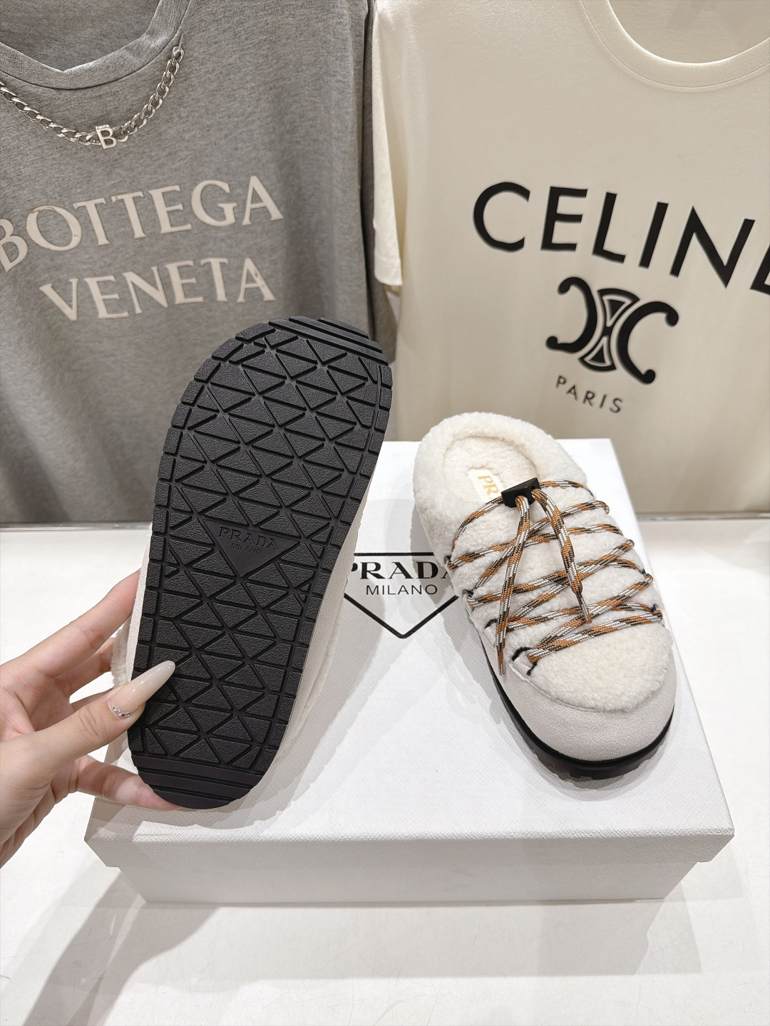 Prada Slides
