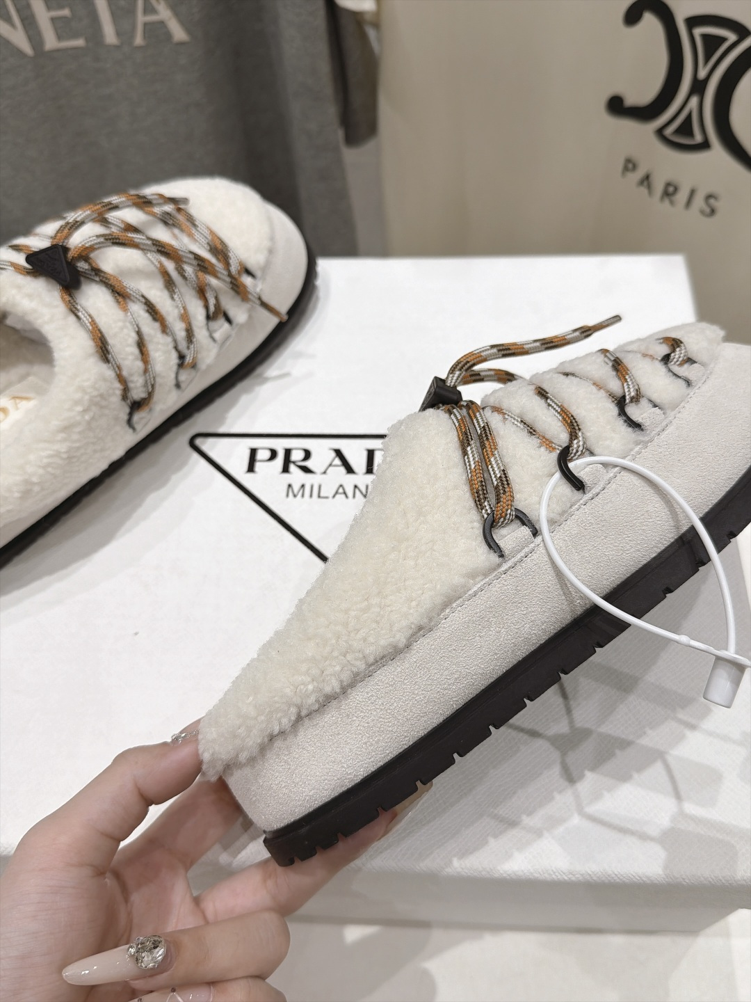 Prada Slides
