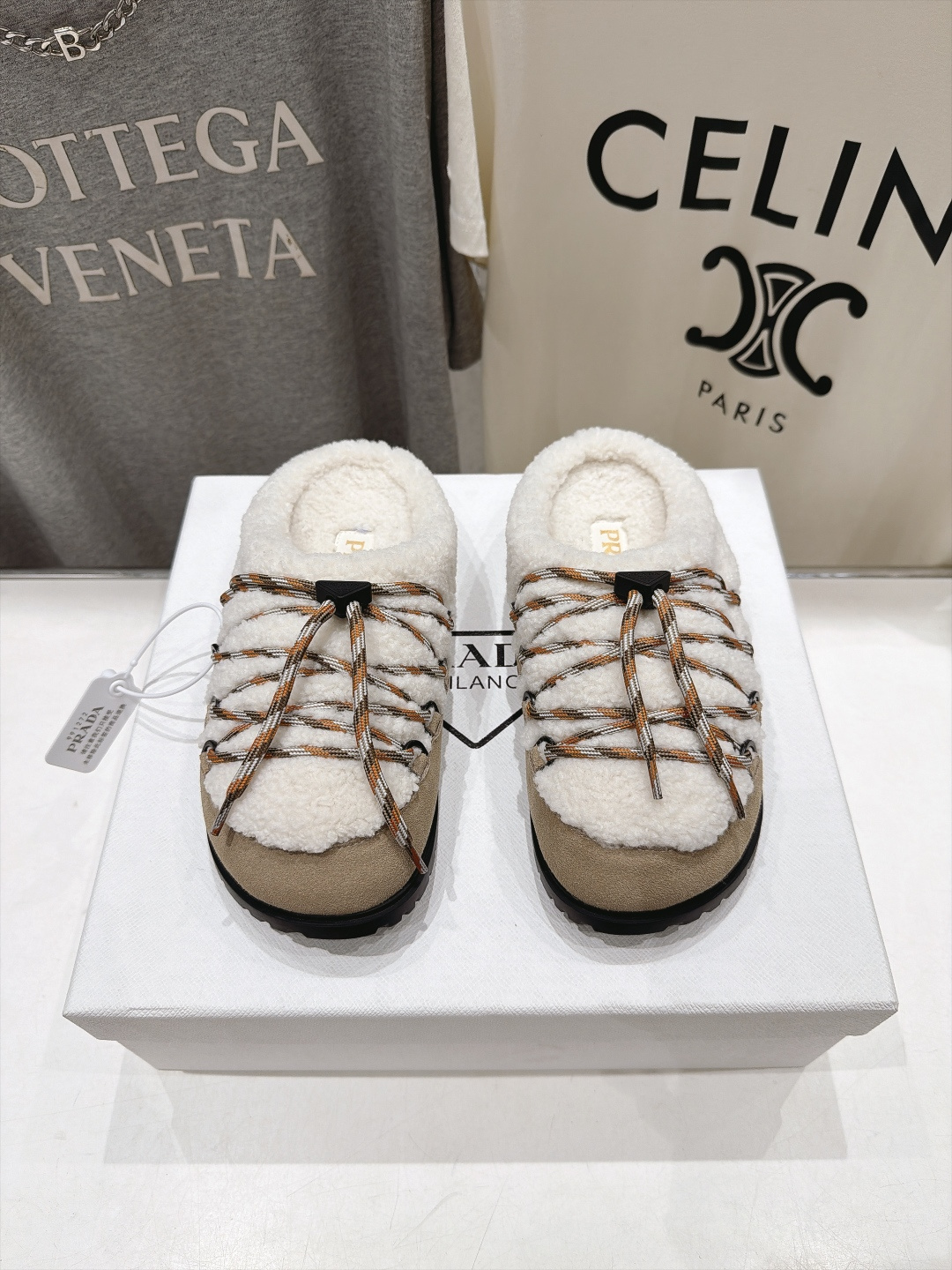 Prada Slides