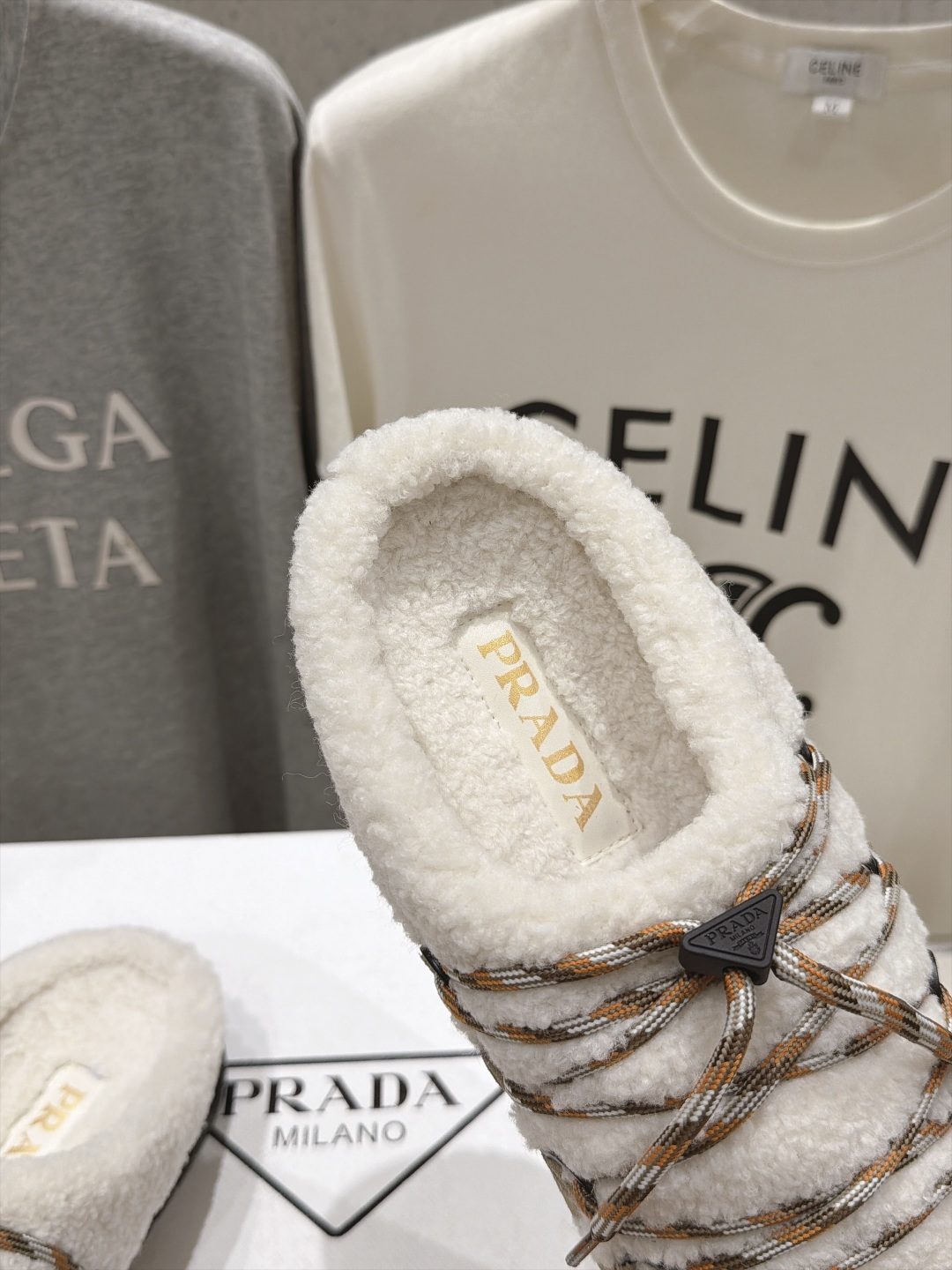 Prada Slides