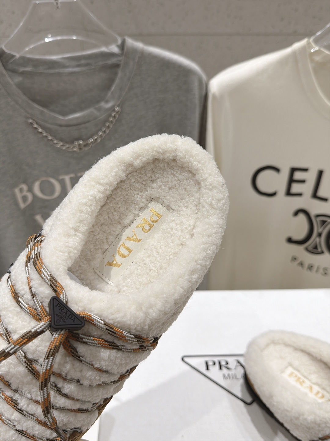 Prada Slides