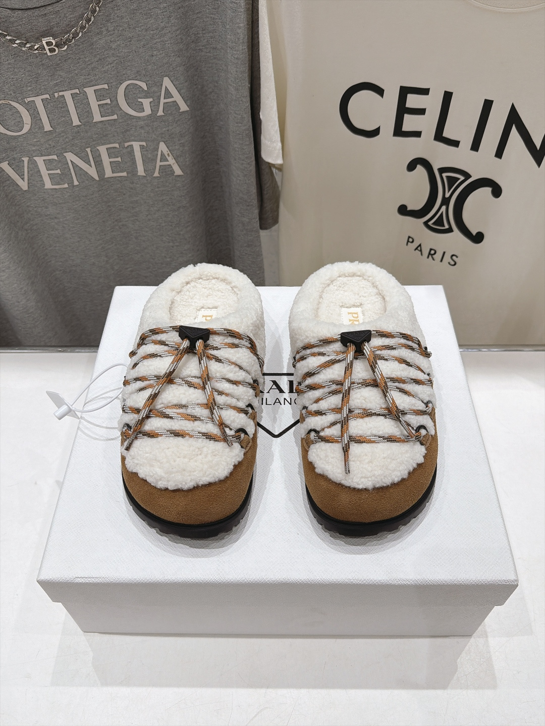 Prada Slides