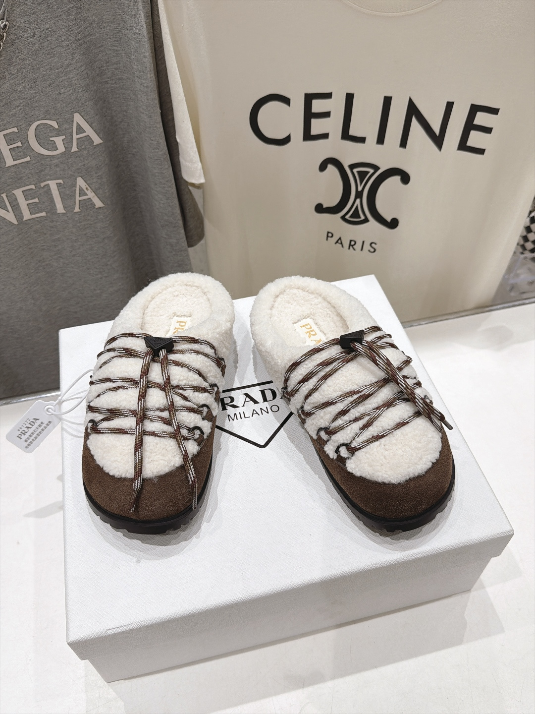 Prada Slides