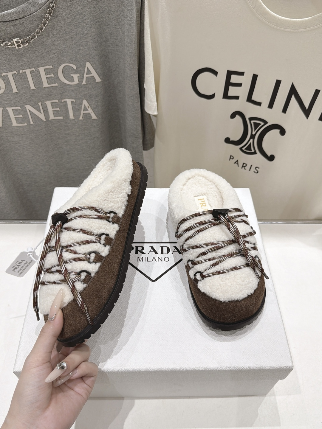 Prada Slides